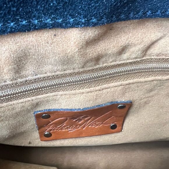 Patricia Nash Black Leather Crossbody Used once Adorable - Picture 6 of 10